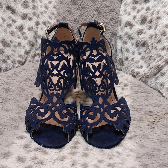 Klub Nico Leather Cut Out Heels - Picture 4 of 8